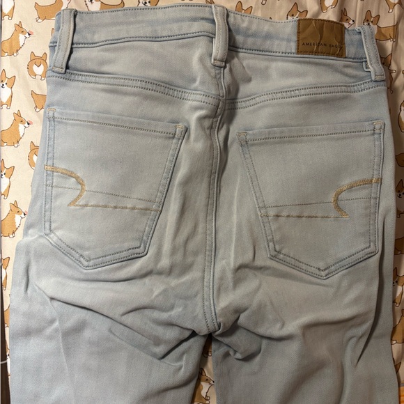 American Eagle Light Wash Super Hi-Rise Jegging - Picture 4 of 4